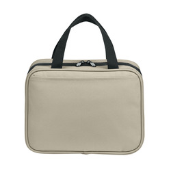 Matte Oxford Hanging Travel Case