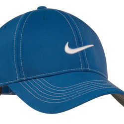 NIKE Golf Swoosh Front Cap